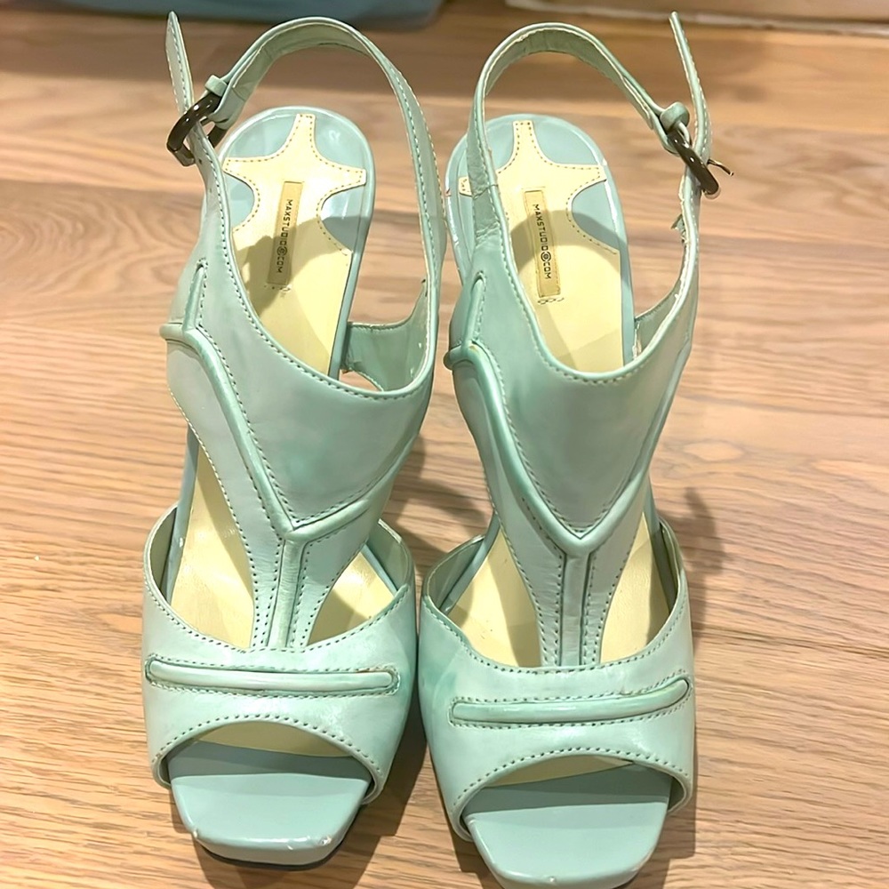 Max Studio light teal/sea foam leather stiletto heals. Size 7.